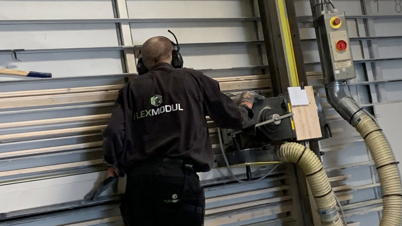 Flex Modul medarbejder saver gips plader